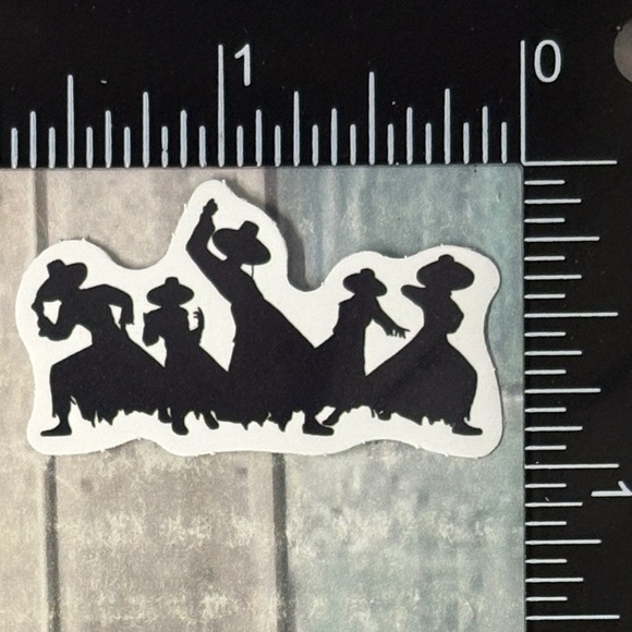 ๐10/$10๐ K-Pop Demon Hunters Reusable Waterproof Vinyl Sticker Decal - Picture 1 of 1